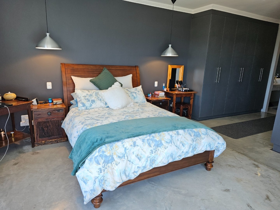 3 Bedroom Property for Sale in Dwarswegstrand Western Cape